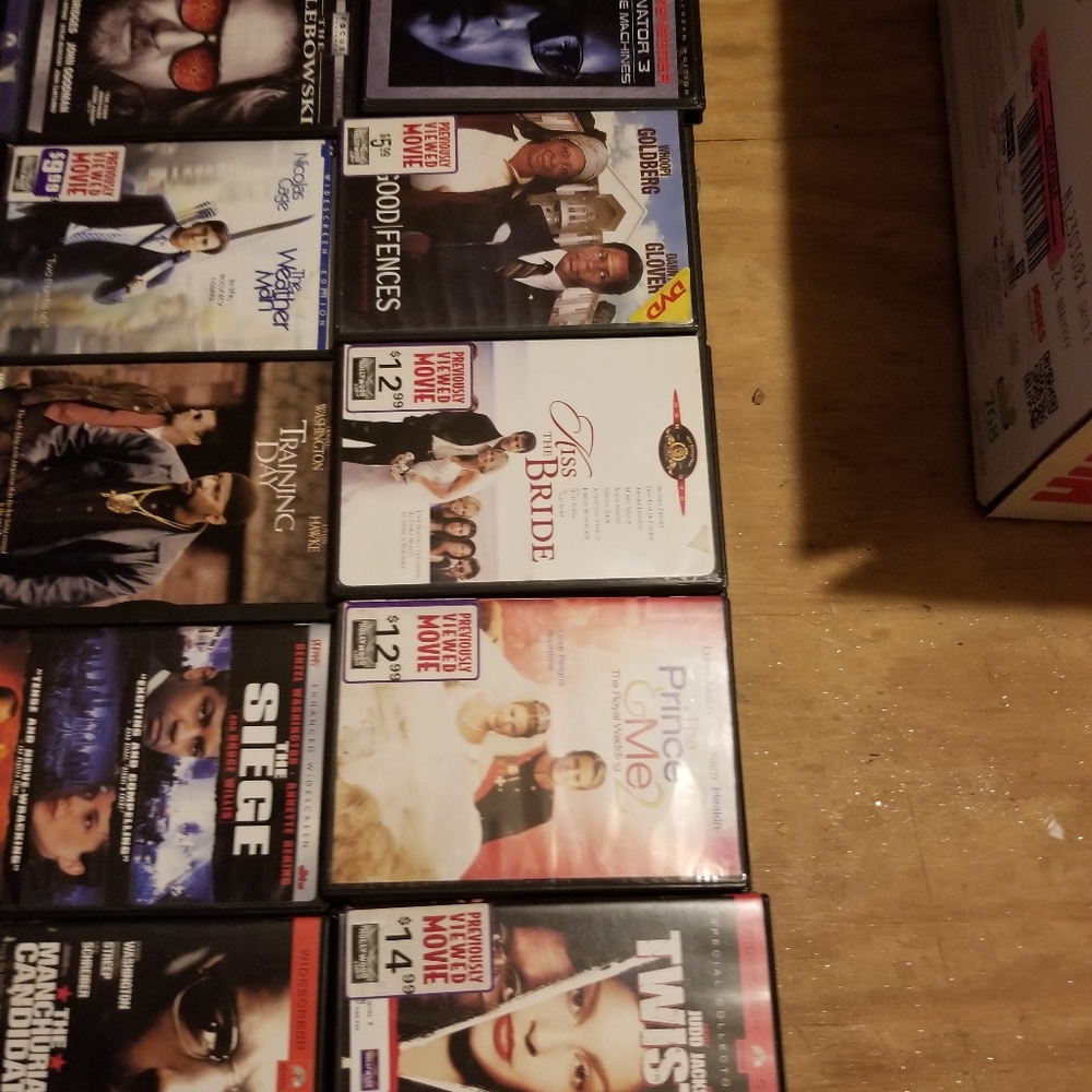 DVD LOT - Picture 7 of 11